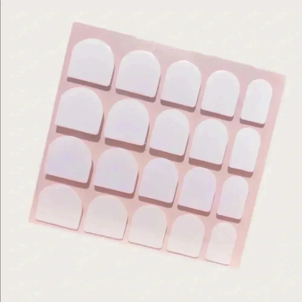5/$20 Burgundy matte coffin false nails‎
